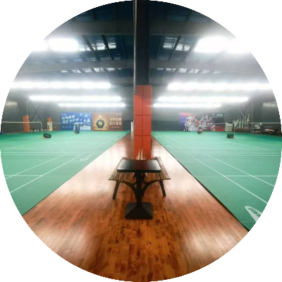 启航华彩羽毛球俱乐部